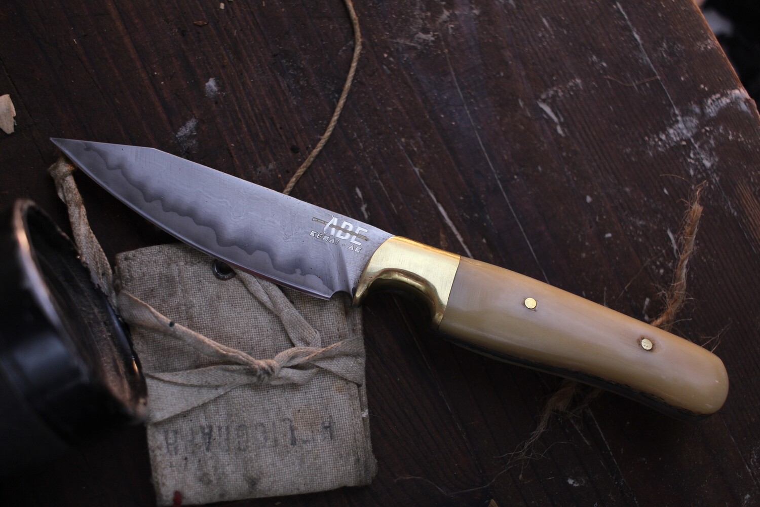 ABE Knives 3.75” Wharnecliff Hunter / Moose Bone &amp; Brass  / San Mai 1095 &amp; Mild Steel