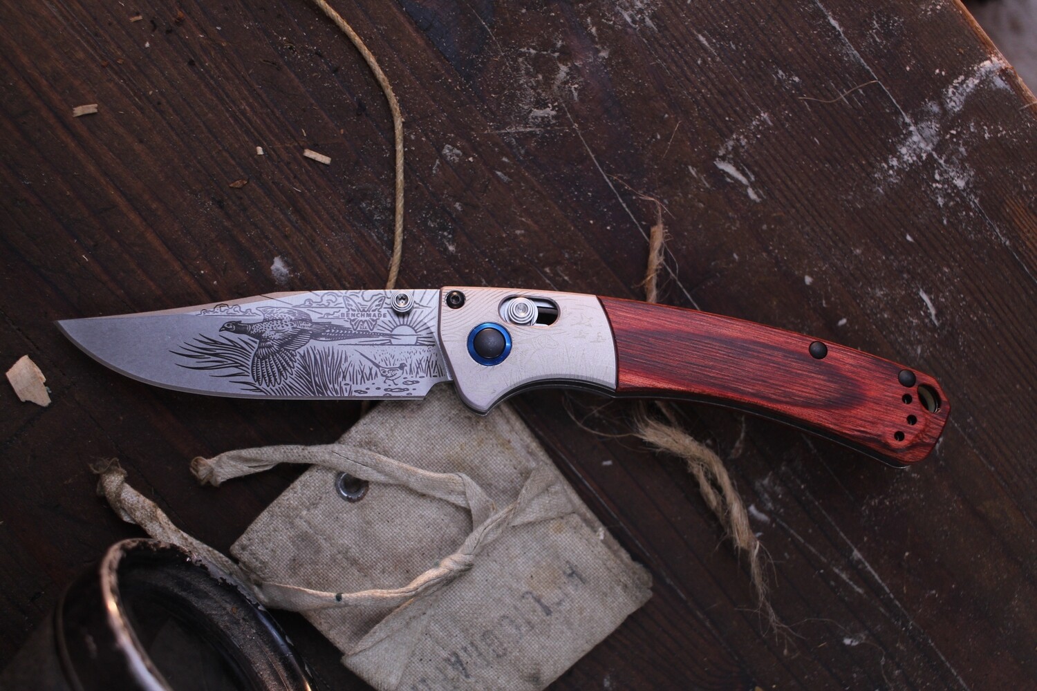 Benchmade Artist Series Mini Crooked River 3.4&quot; AXIS Lock Folder / Rose Wood &amp; Engraved Bolster / Pheasant Engraved S30V
