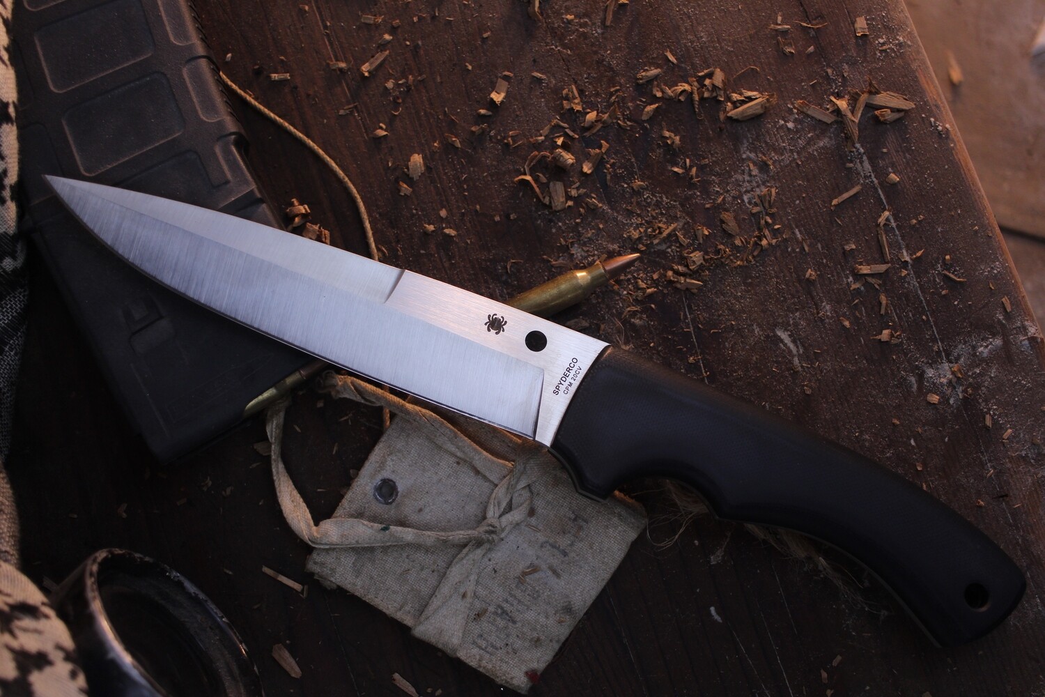 Spydero Sustain Pin 6.15&quot; Fixed Blade Knife, 20CV Steel / Black G10 / Custom Kydex Sheath