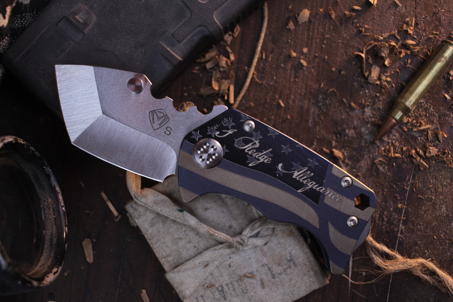 Medford Knife &amp; Tool (MKT) Panzer 2.5&quot; Framelock Folder / American Flag Titanium / Satin S35VN ( Pre Owned )