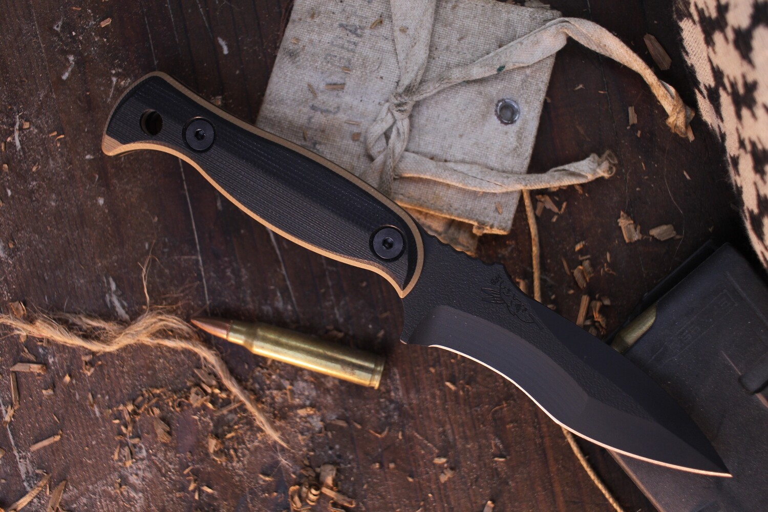 Half Face Blade Extremis 3.5” Fixed Blade / Black &amp; Brown Layered G-10 / Elite Black Cerakote S35VN