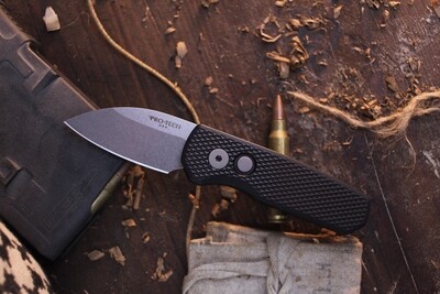 Pro-Tech Runt 5 2.96" Automatic Knife / Black Textured Aluminum / Stonewash CPM-Magnacut