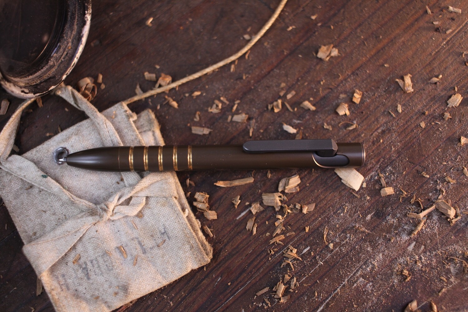 Urban Survival Gear TiScribe-Go Bolt Action Pen / Short 4.76” &amp; 42g / True Bronze
