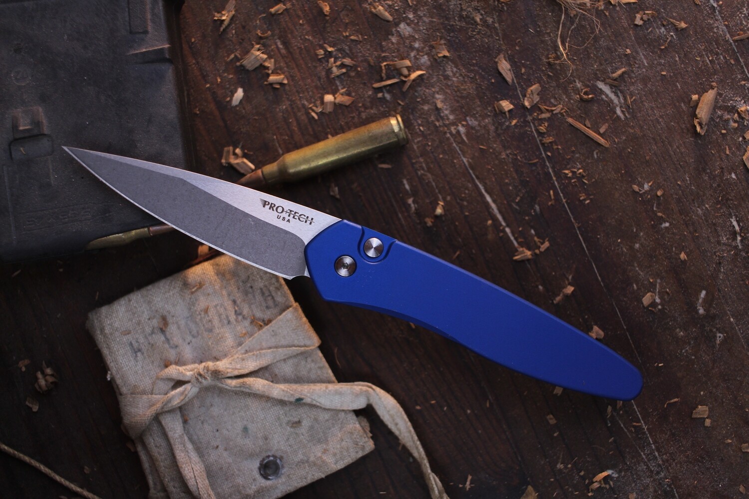 Pro-Tech Newport 3&quot; Automatic Knife / Blue Aluminum / Satin ( Pre Owned )
