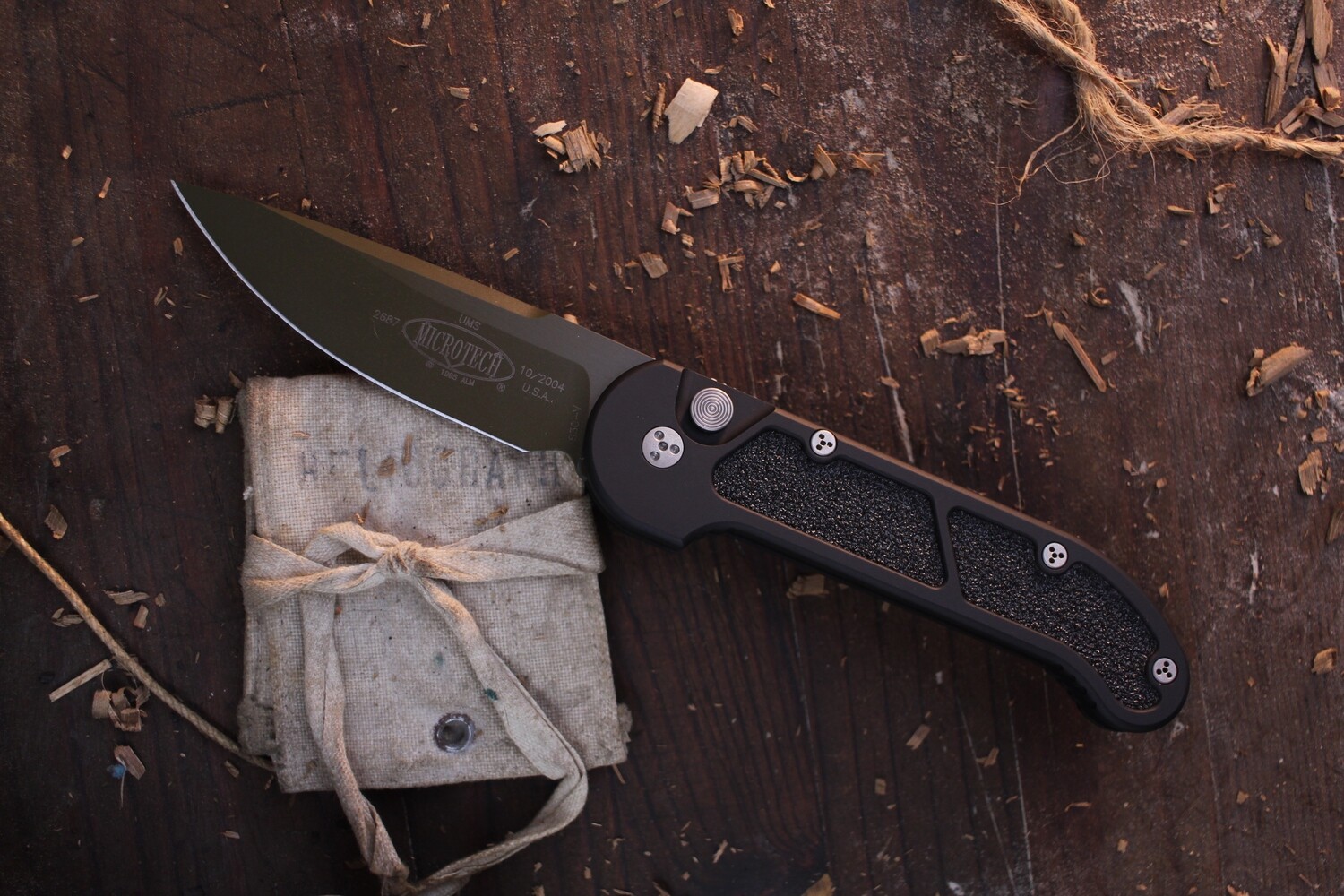 Microtech UMS S/E  3&quot; Auto Plunge Lock Folder / Black Aluminum &amp; Grip Inserts / OD Green S30V ( Pre Owned )