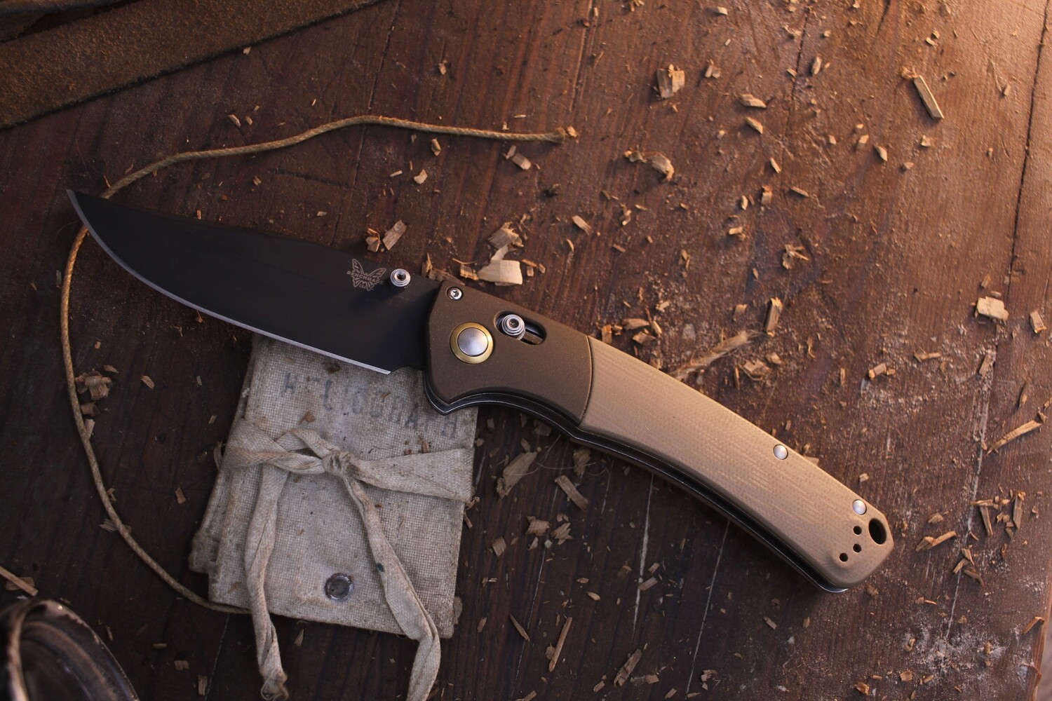 Benchmade Custom Shop Mini Crooked River 3.4&quot; AXIS Lock Knife / Desert Tan G-10 / Black 20CV ( Pre Owned )