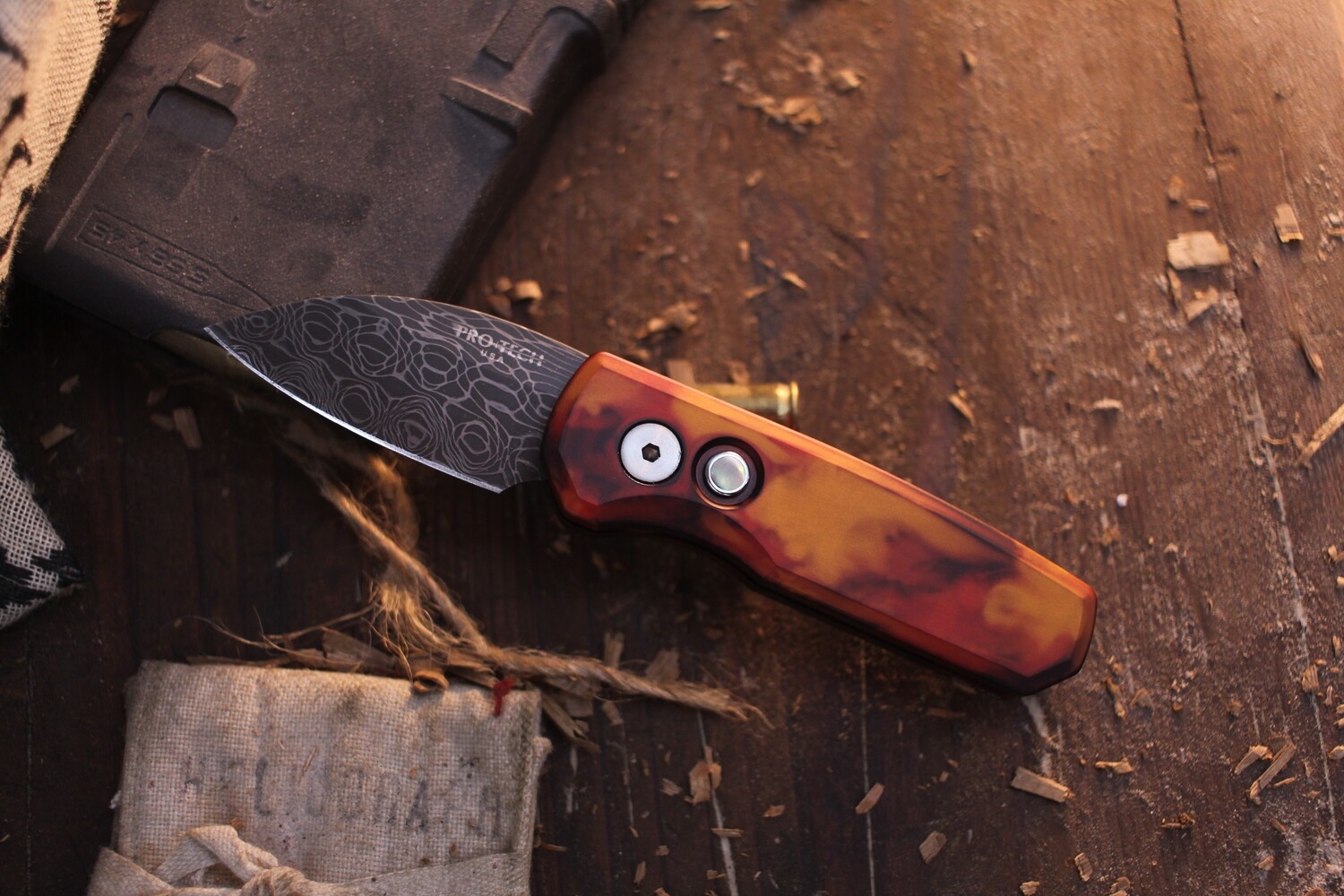 Pro-Tech Runt 5 2.96&quot; Automatic Folder / Del Fuego Anodized Aluminum / Wharncliffe Damascus