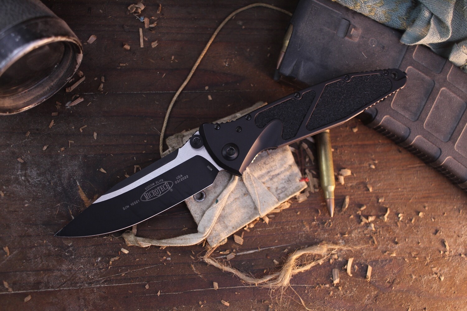 Microtech Socom Elite 4&quot; Folding Knife / Black Aluminum / Black Two-Tone M390 ( Pre Owned )