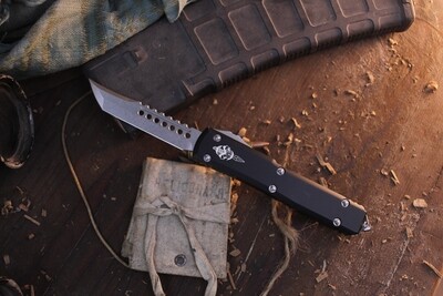 Microtech Signature Series Ultratech Hellhound 3.4" T/E OTF Automatic / Black Aluminum / Stonewashed ( Pre Owned )