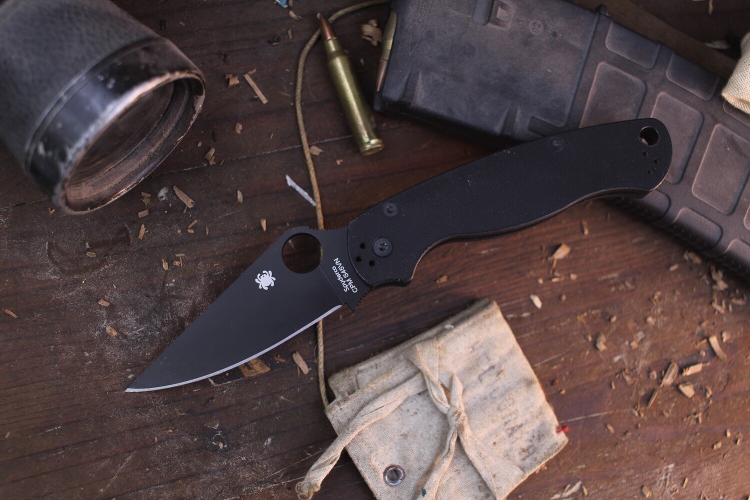 Spyderco Paramilitary 2 3.44&quot; Knife, Black G-10 / Black S45VN ( Pre Owned )