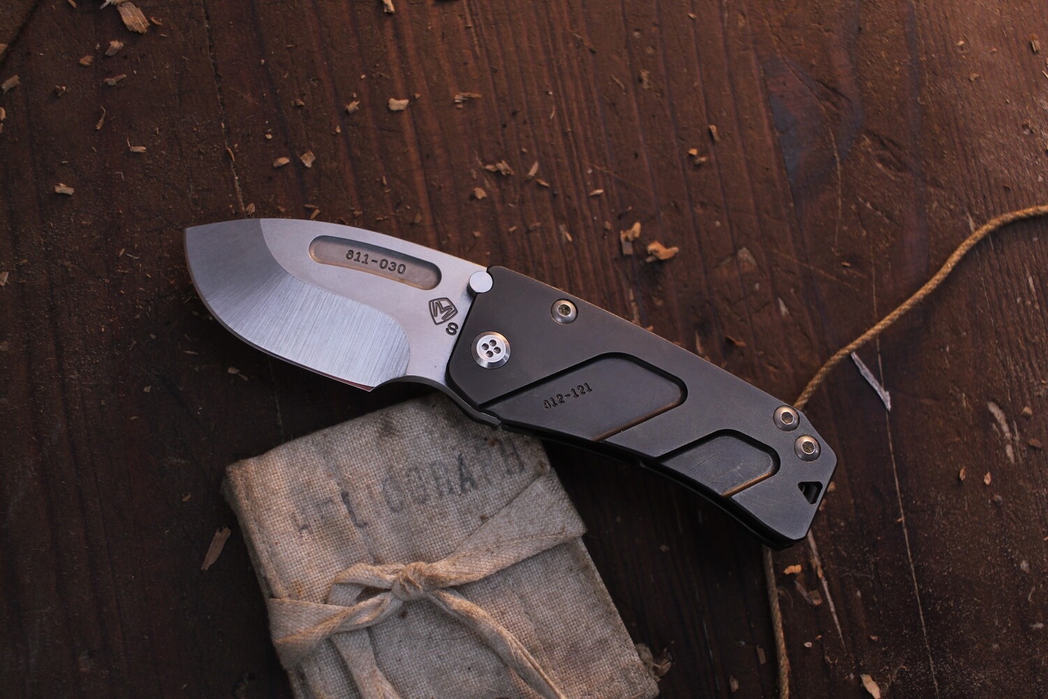 Medford Knife and Tool (MKT) Hunden 2.25” Frame Lock Folder / Black PVD Titanium / Stonewashed S35VN ( Pre Owned )