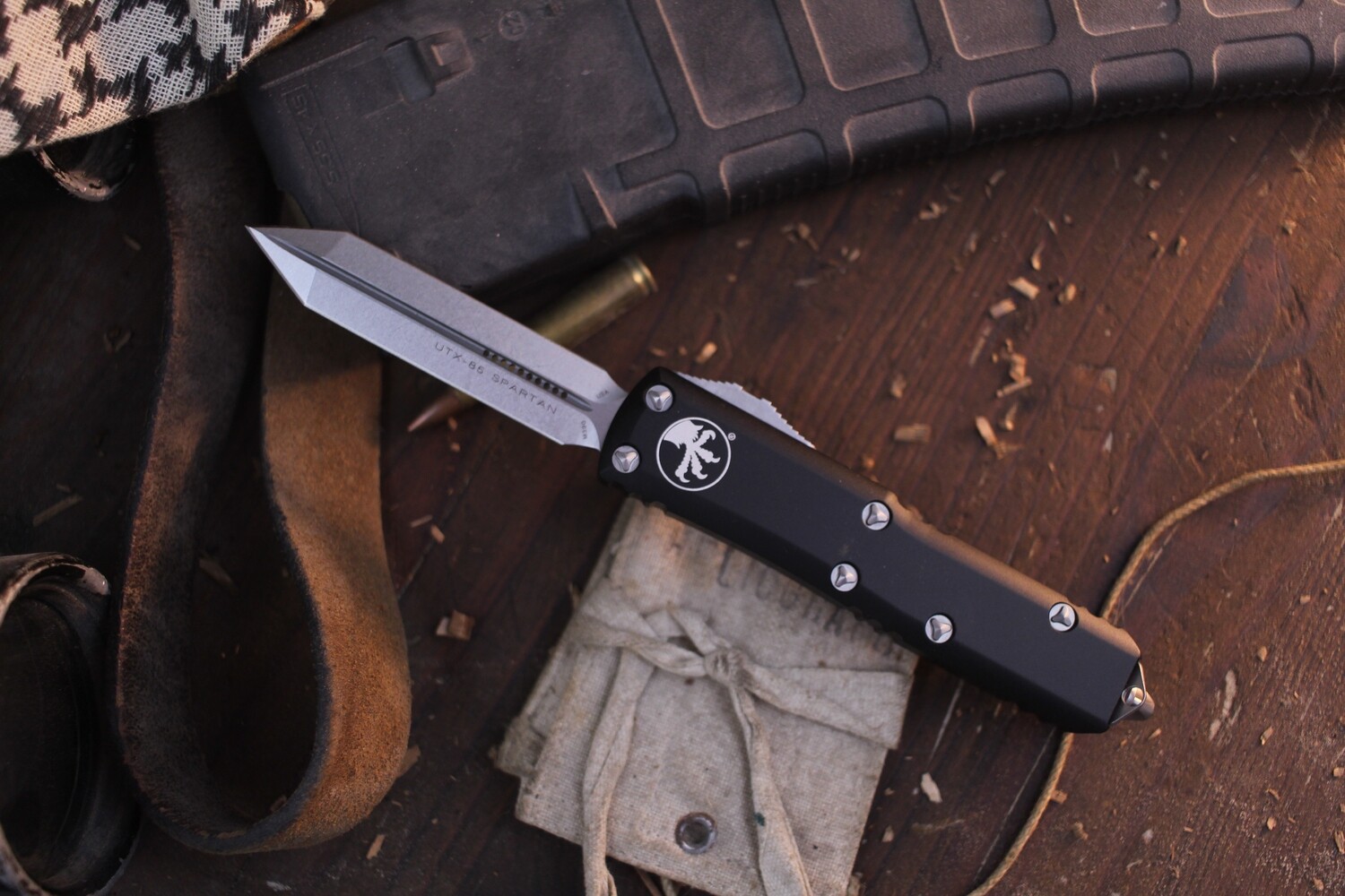 Microtech Spartan UTX-85 3.1&quot; OTF Automatic / Black Aluminum / Stonewashed