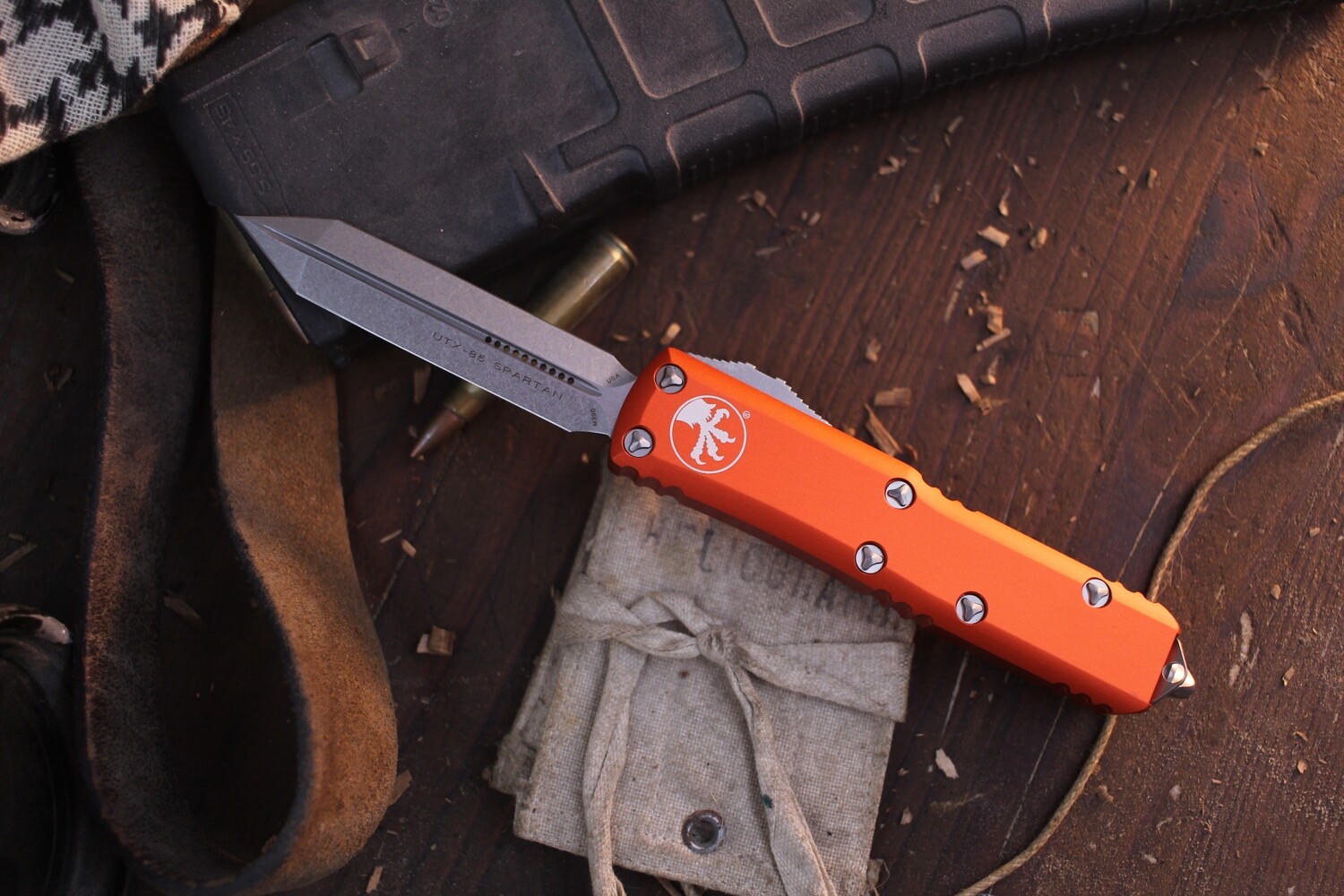 Microtech Spartan UTX-85 3.1&quot; OTF Automatic / Orange Aluminum / Stonewashed