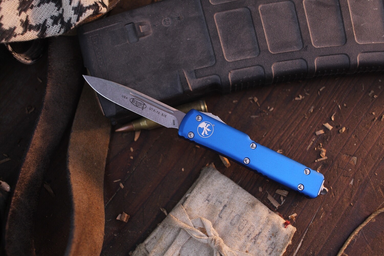 Microtech UTX-70 S/E 2.41&quot; OTF Auto / Blue Aluminum / Stonewashed