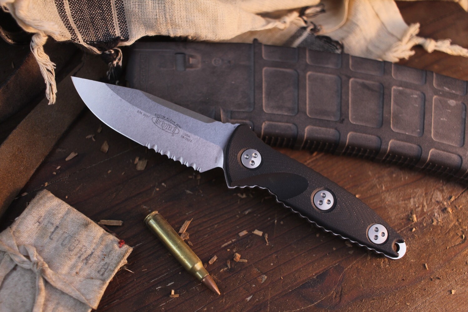 Microtech Socom Alpha Mini 3.72” Fixed Blade / Black G-10 / Stonewashed