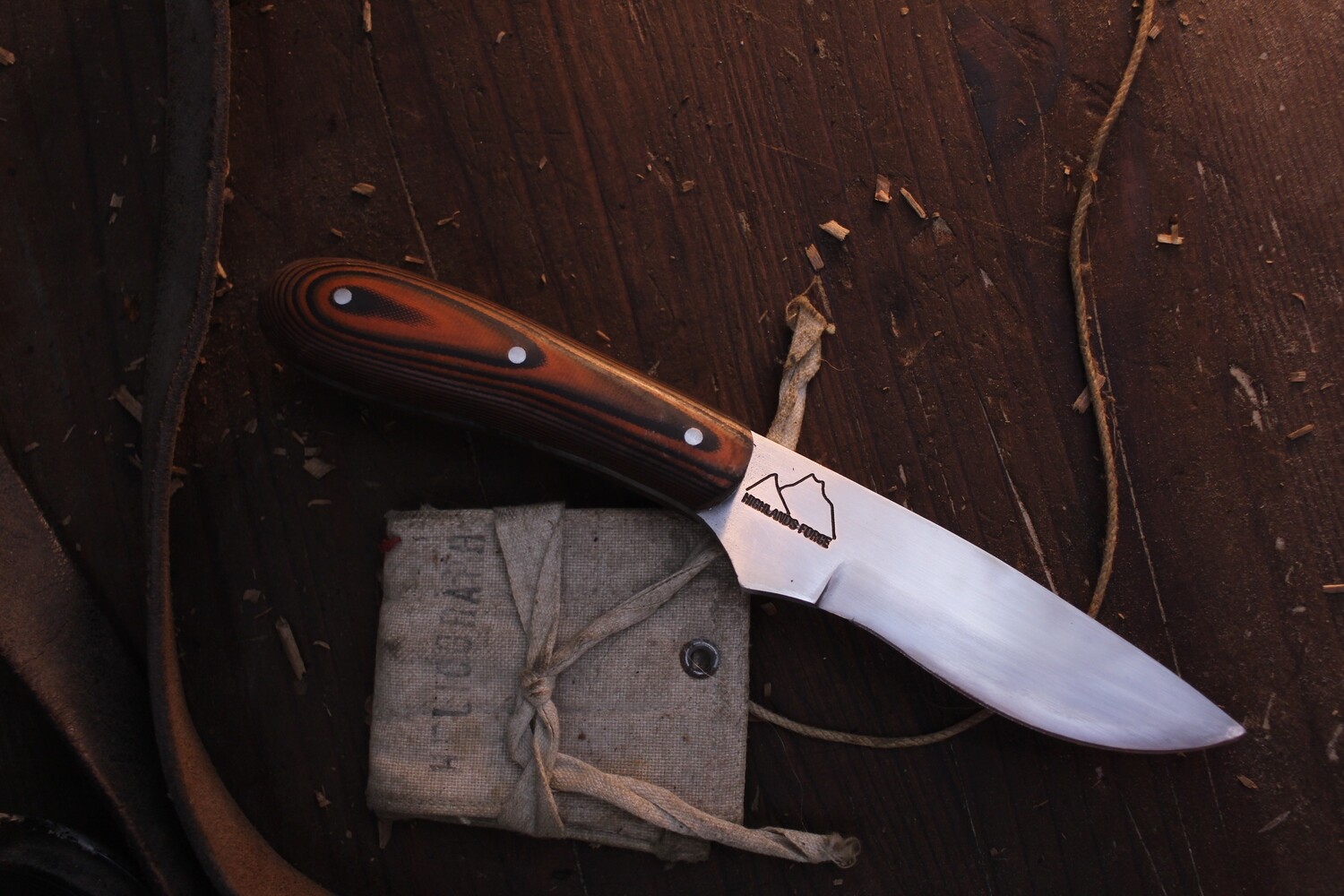 Highlands Forge 3&quot; Fixed Blade Mini Hunter / Orange Suretouch™ / Satin Forged 1095