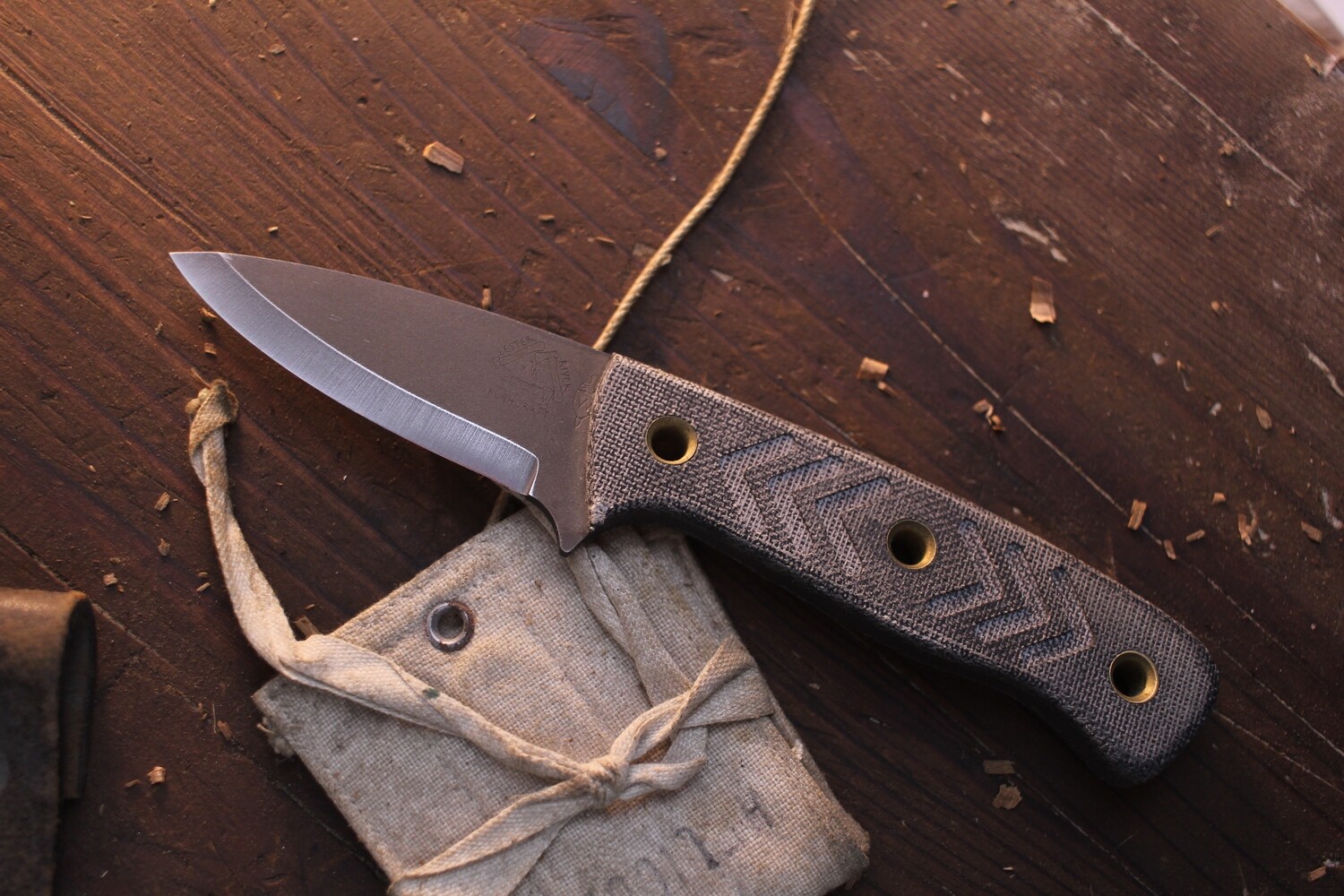 Lester River Bushcraft Northwoods Companion 3&quot; Fixed Blade / Grey Terotuf / Black Nitro V ( Pre Owned )