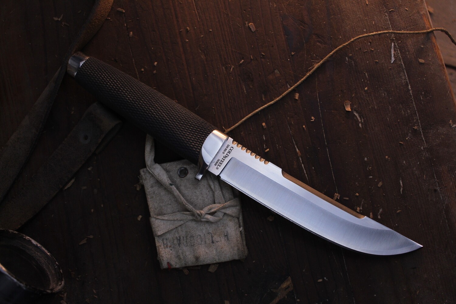 Cold Steel Outdoorsman 6&quot; Fixed Blade / Black Kray-Ex / San Mai VG-10 ( Pre Owned )