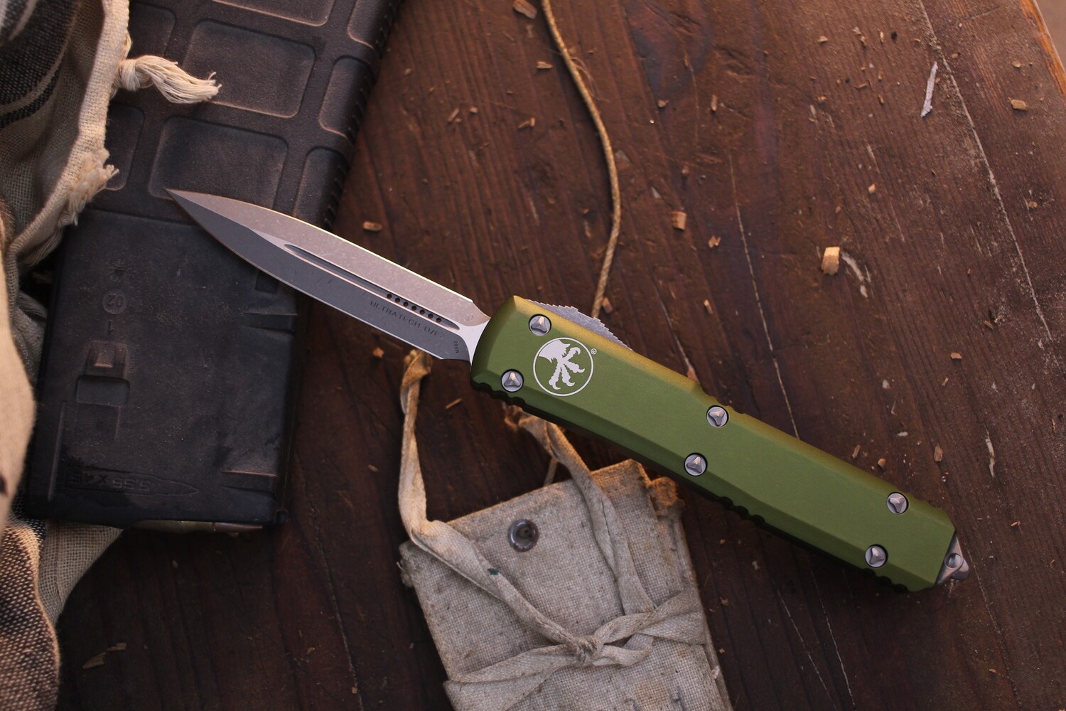 Microtech Ultratech D/E 3.4” OTF Auto / OD Green Aluminum / Apocalyptic