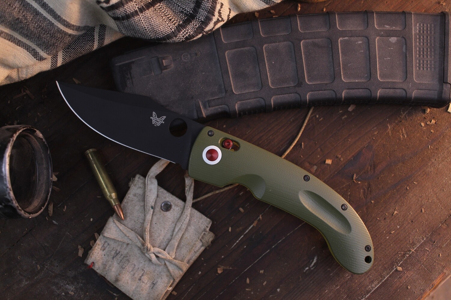 Benchmade Onslaught (Bob Lum) 4.3&quot; AXIS Lock Folder / Olive Green Cerakote G-10 / Black 154CM ( Pre Owned )