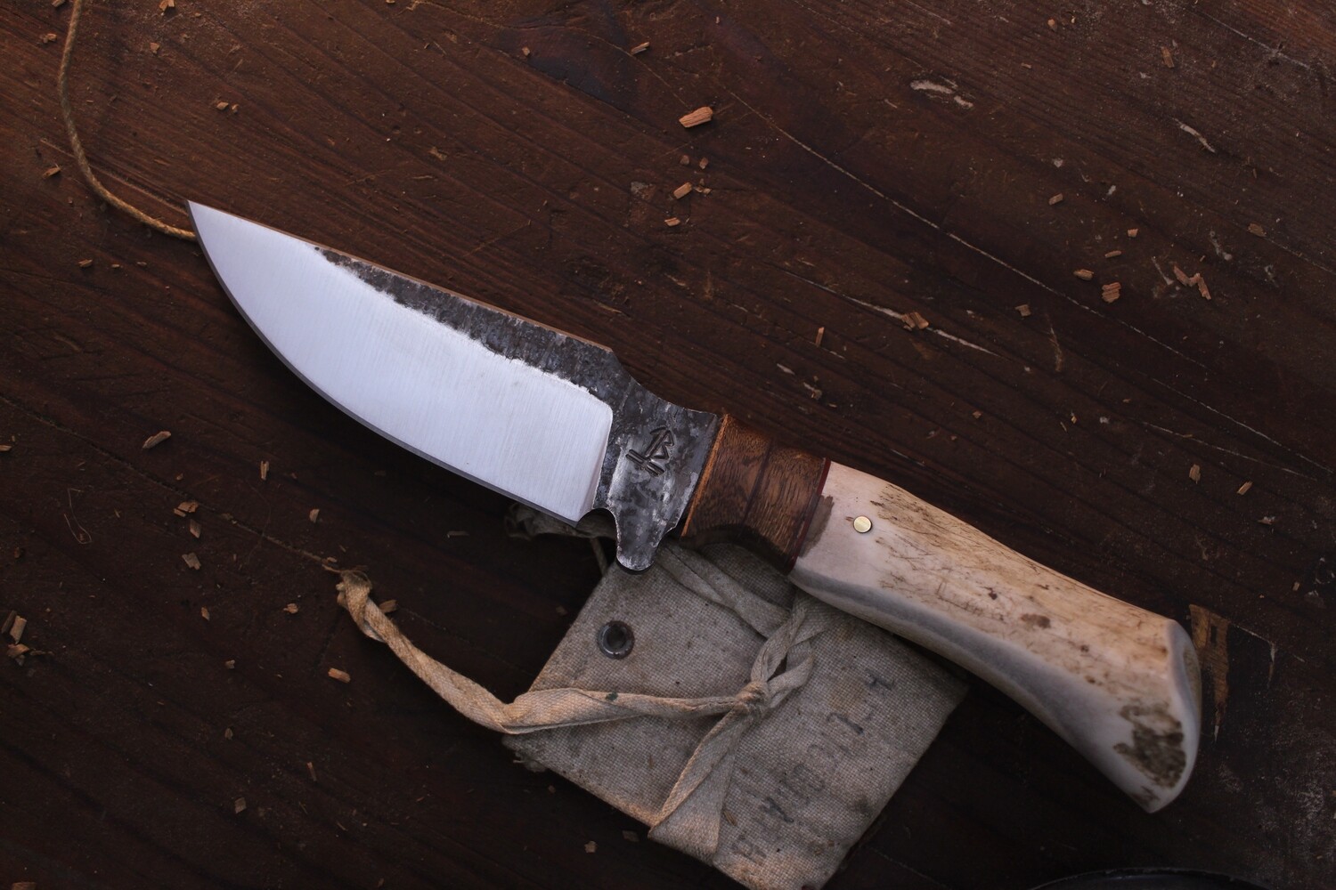 Barrett Knives Haines Hunter 4.25” Fixed Blade / Walnut &amp; Moose Antler / Alaskan Forged 1095