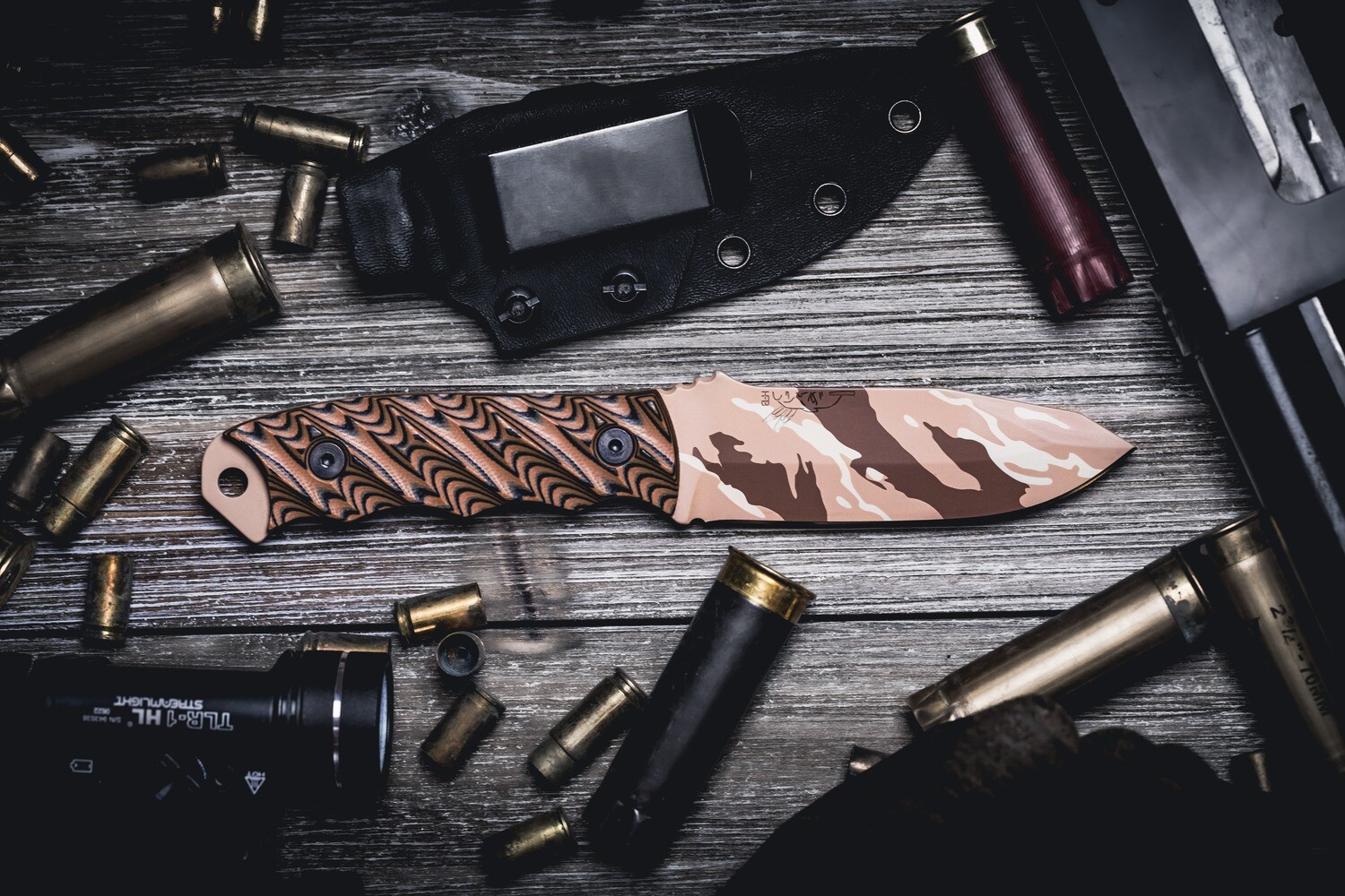 Half Face Blade Disaster Jr. 3.75” Fixed Blade / Earth Camo Textured G-10 / Desert Tiger Cerakote CPM-3V