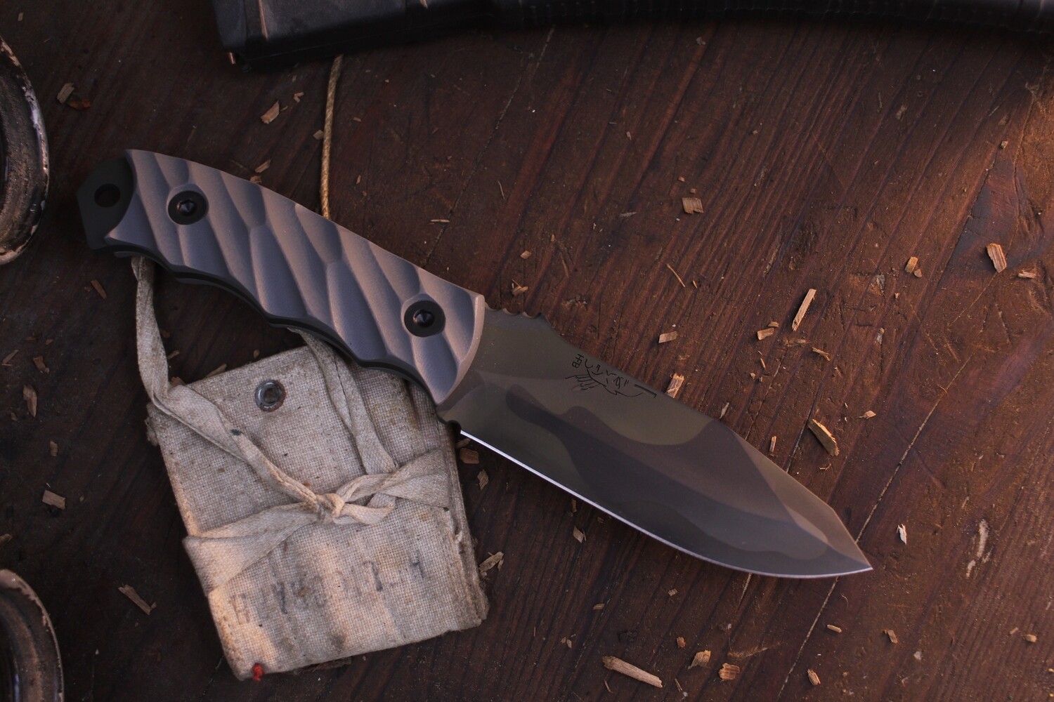 Half Face Blade Disaster Jr. 3.75” Fixed Blade / Gray Textured G-10 / Multicam Black Cerakote CPM-3V