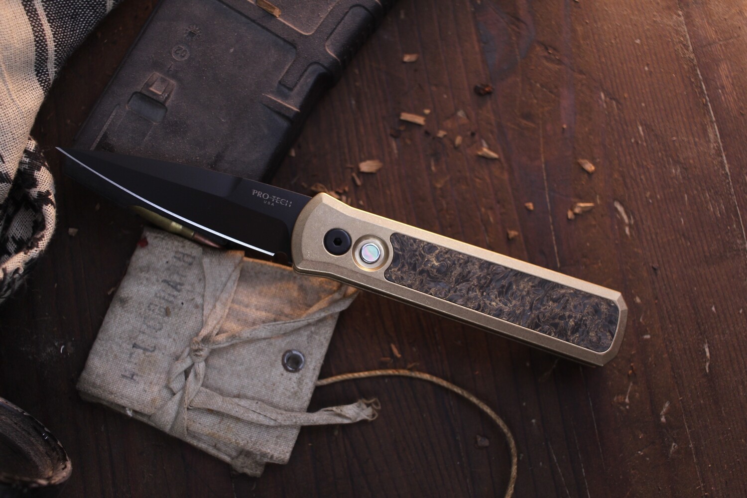 Pro-Tech Godson 3&quot; AUTO Plunge Lock Folder / Brone Aluminum &amp; Dark Matter Gold FatCarbon Inlay / Black DLC 154CM