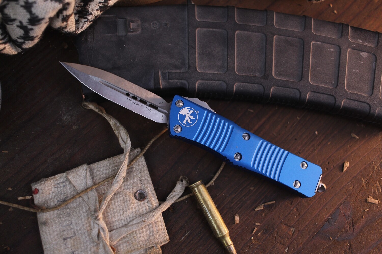 Microtech Troodon D/E 3&quot; OTF Auto / Blue Aluminum / Satin ( Pre Owned )