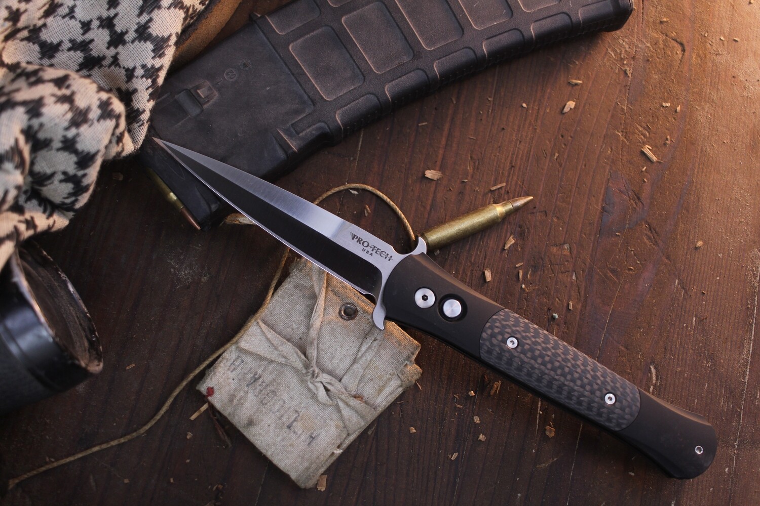 Pro-Tech Large Don 4.5&quot; Automatic Knife / Carbon Fiber &amp; Aluminum / Satin 154CM ( Pre Owned )