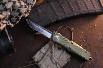Microtech Troodon D/E 3" OTF Automatic Knife / Green Aluminum / Satin / Modified Tanto ( Pre Owned )