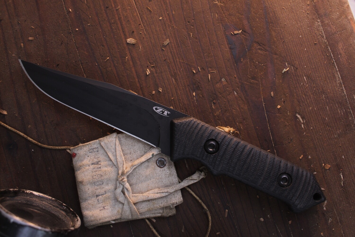 Zero Tolerance 0160 5&quot; Shifter Fixed Blade/ Black Textured G-10 / Black Sandvik ( Pre Owned )