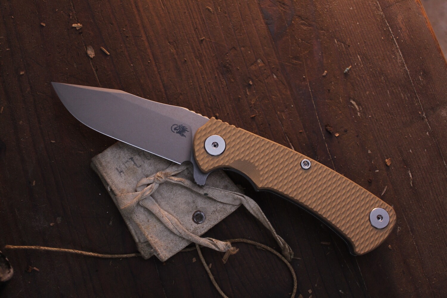Hinderer Project X 3.66&quot; Clip Point Frame Lock Folder / Coyote G-10 &amp; Textured Titanium / Working Finish Magnacut ( Pre Owned )