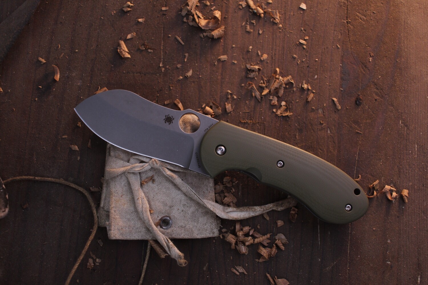 Spyderco Bombshell 2.98&quot; Folding Knife / Green G10 / Stonewashed 20CV ( Pre Owned )