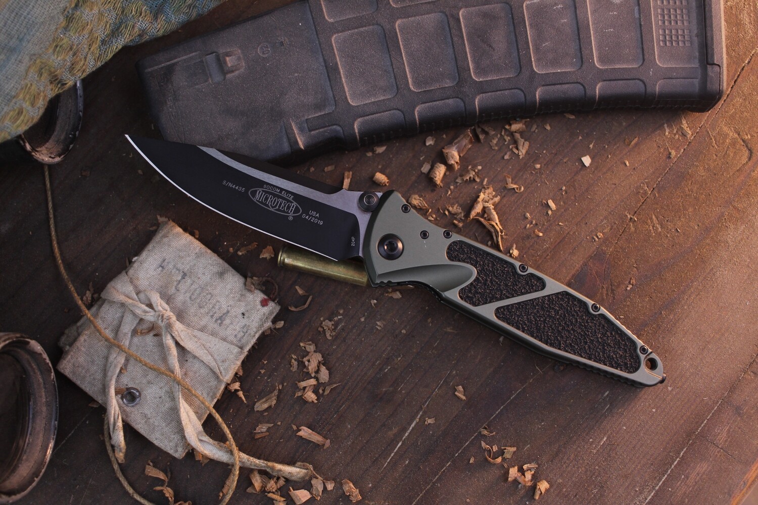 Microtech Socom Elite 4&quot; Manual LInerlock Folder / OD Green Aluminum &amp; Grip Inlays / Black 204P ( Pre Owned )