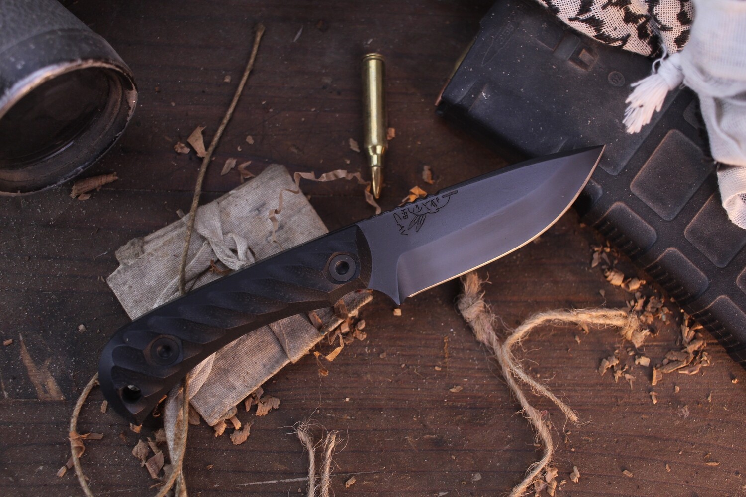 Half Face Blade Cav Jr. 3.5&quot; Fixed Blade / Black Reticle G-10 / Black Cerakote S35VN