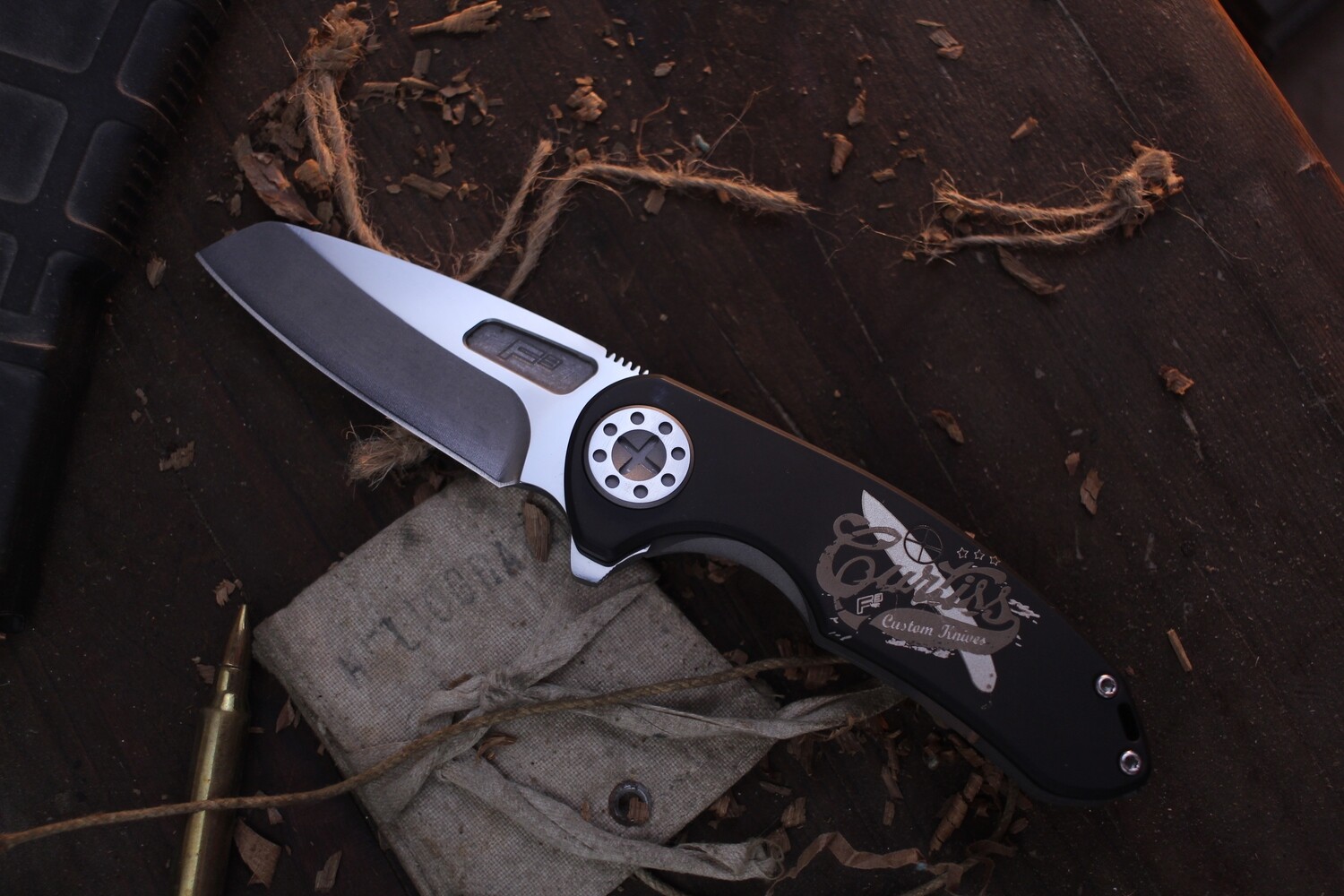 Curtiss Knives F3 Medium 3.25&quot; Framelock Flipper / Black Logo Titanium / Two Tone CPM-MagnaCut Wharnecliffe ( Pre Owned )