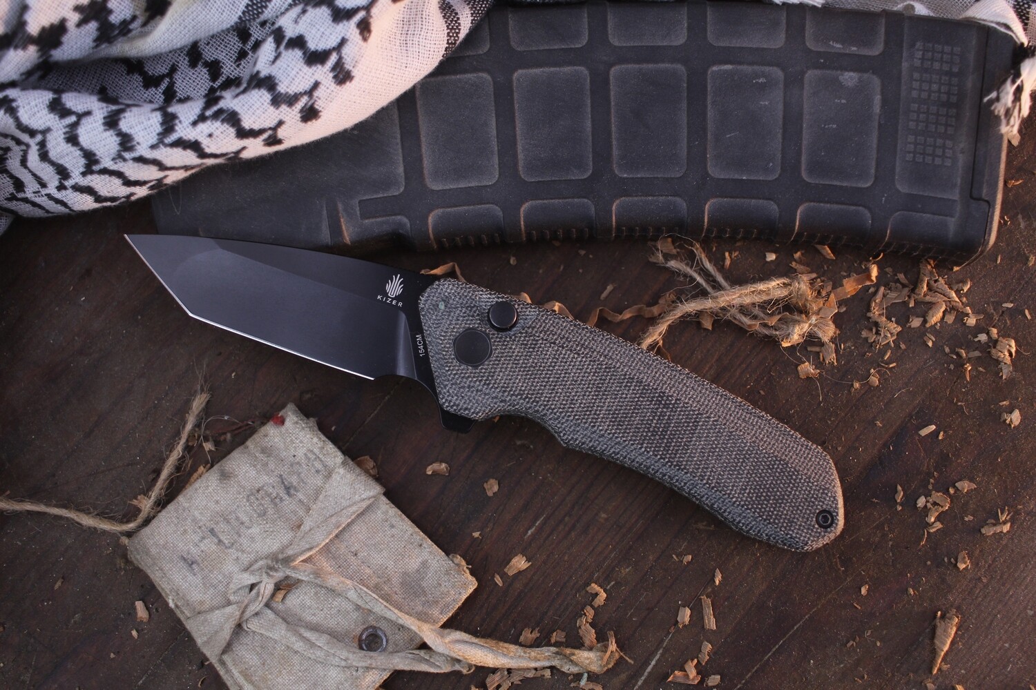 Kizer Mad Tanto 3.31&quot; Button Lock Folding Knife / Black Micarta / Black 154CM ( Pre Owned )
