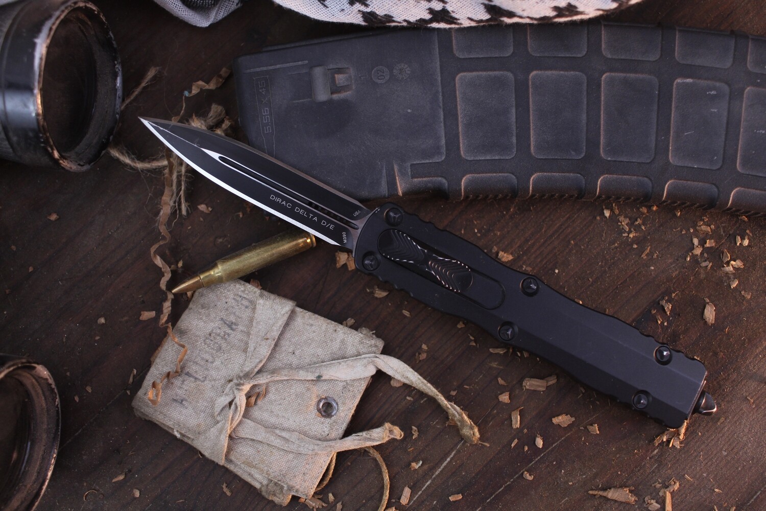 Microtech Dirac Delta 3.75&quot; D/E OTF Auto / Black Aluminum / Black M390 ( Pre Owned )