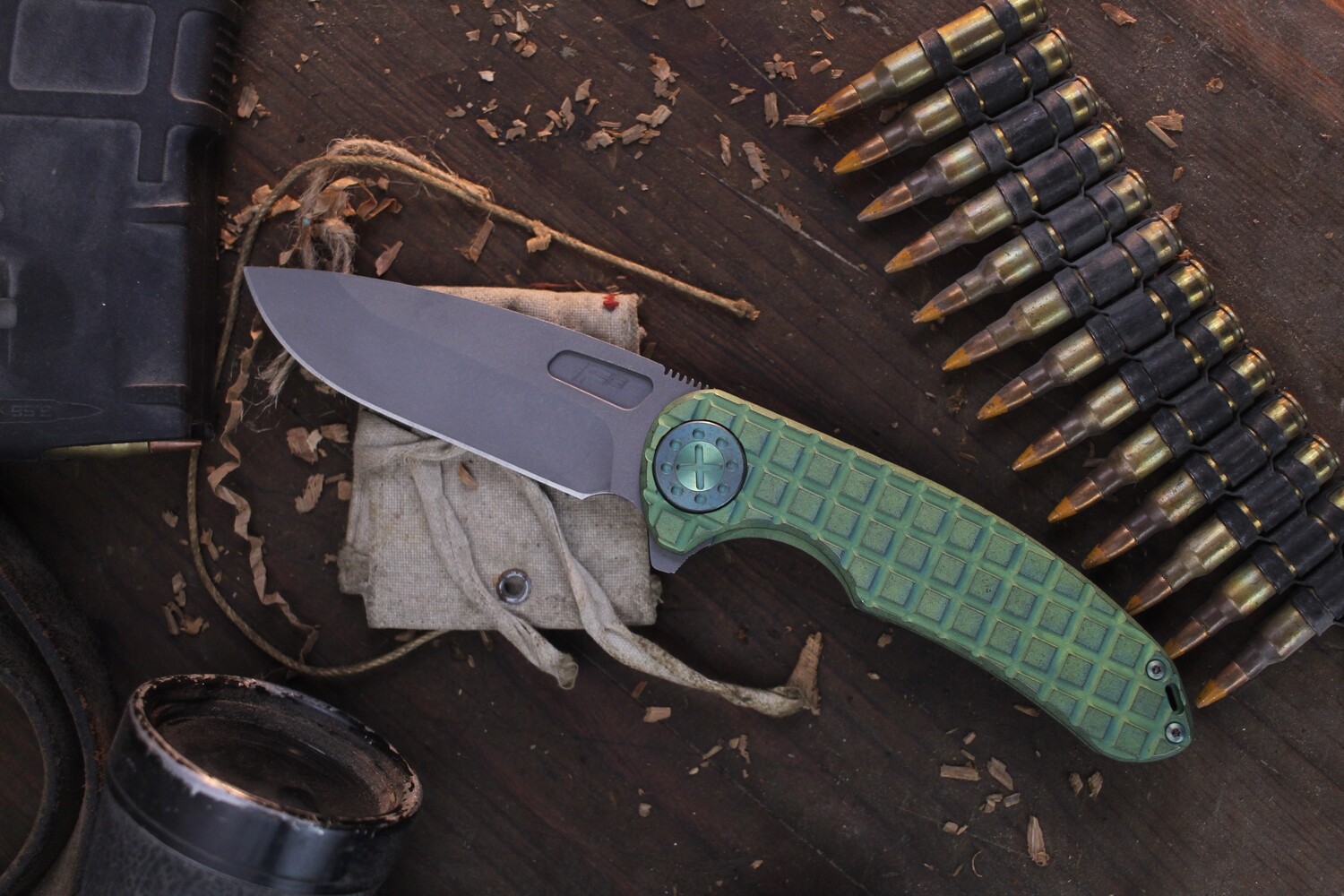Curtiss Knives F3 Large Slicer 3.87&quot; Framelock Flipper / Green Frag Titanium &amp; Green Hardware / Blasted CPM-MagnaCut