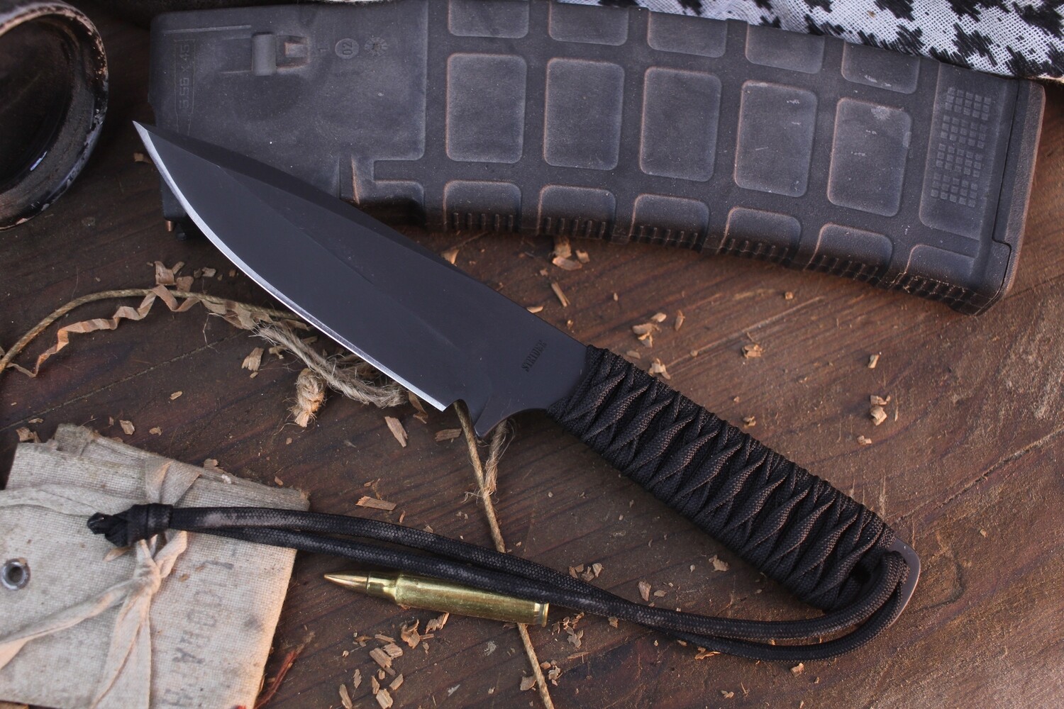 Strider WP 3&quot; Fixed Blade Knife / Black Cord Wrap / Black 3V ( Pre Owned )