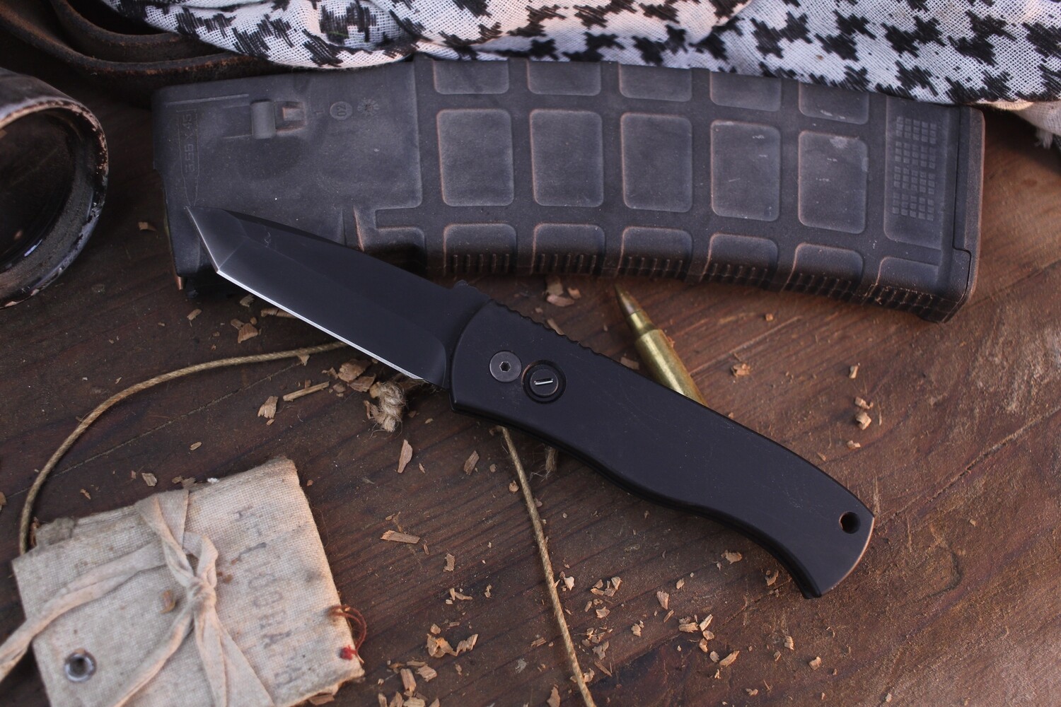 Pro-Tech CQC7 3.25&quot; Auto Plungelock Folder / Black Aluminum With Tritium Button / Black 154CM ( Pre Owned )