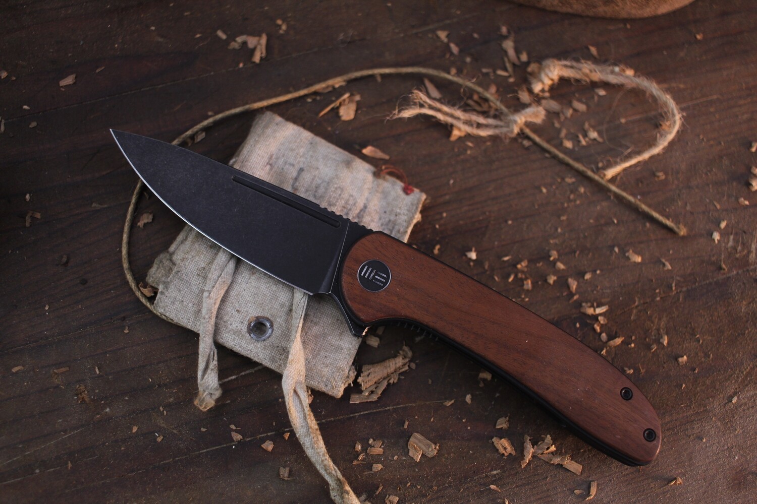 We Knife Co. Saakshi 3.3&quot; Folding Knife / Cuibourtia Wood / Black CPM-20CV ( Pre Owned )