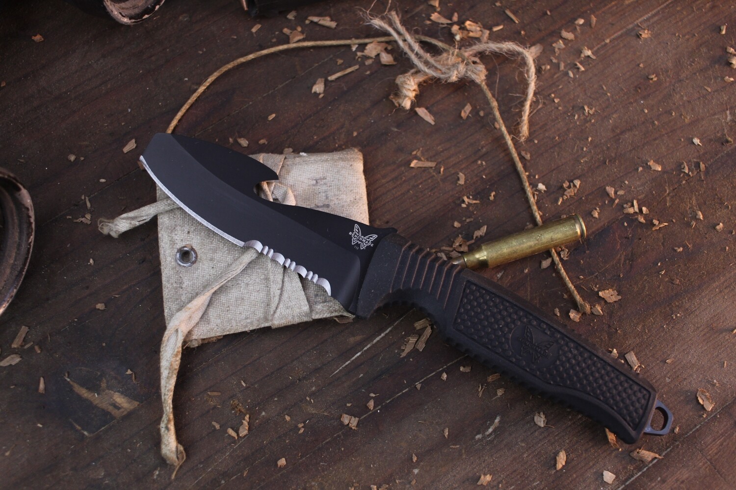 Benchmade H2O 3.5&quot; Fixed Diver Knife / Black Rubber / Black Opposing Bevel N680