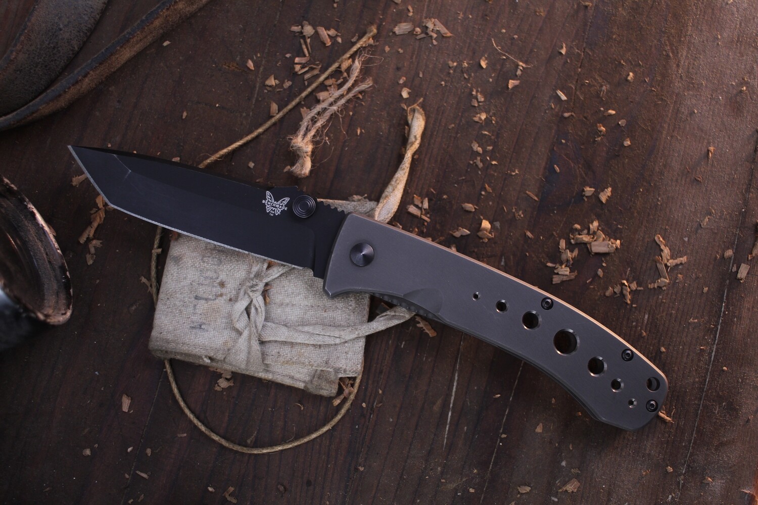 Benchmade LFTi 4&quot; Tanto Frame Lock Folder / Stonwashed Titanium / Black M4 ( Pre Owned )