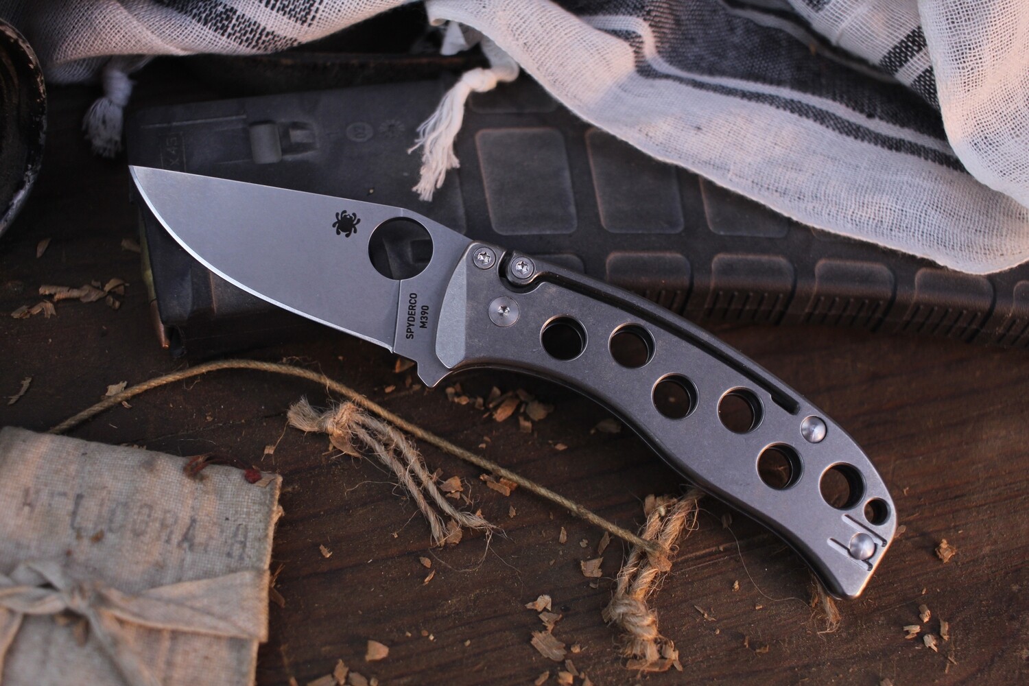 Spyderco Sprint Run PITS 2.97&quot; Slipjoint Folder / Stonewashed Titanium / Stonewashed M390 ( Pre Owned )