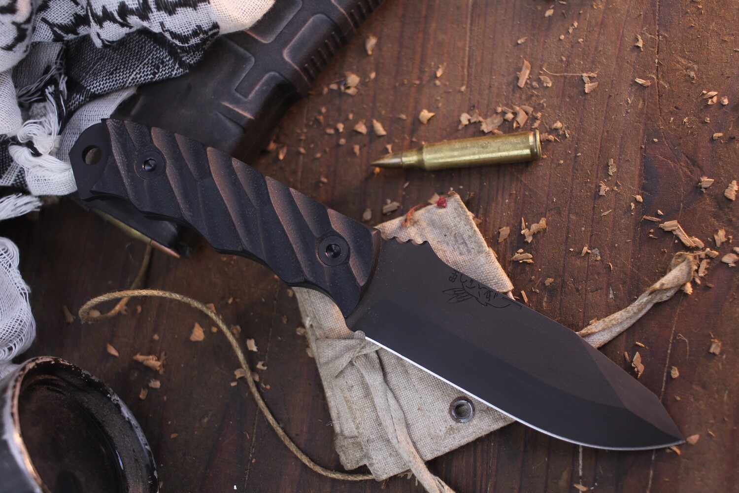 Half Face Blade Disaster Jr. 3.75” Fixed Blade / Black G-10 /  Black Cerakote CPM-3V