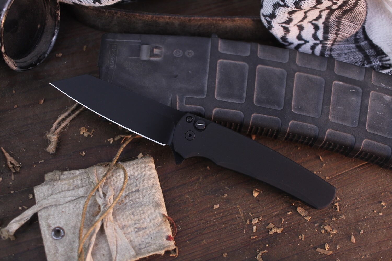 Pro-Tech  Malibu 3.3&quot; Reverse Tanto Plunge Lock Flipper / Black Aluminum &amp; Tritium Button / Black DLC 20CV
