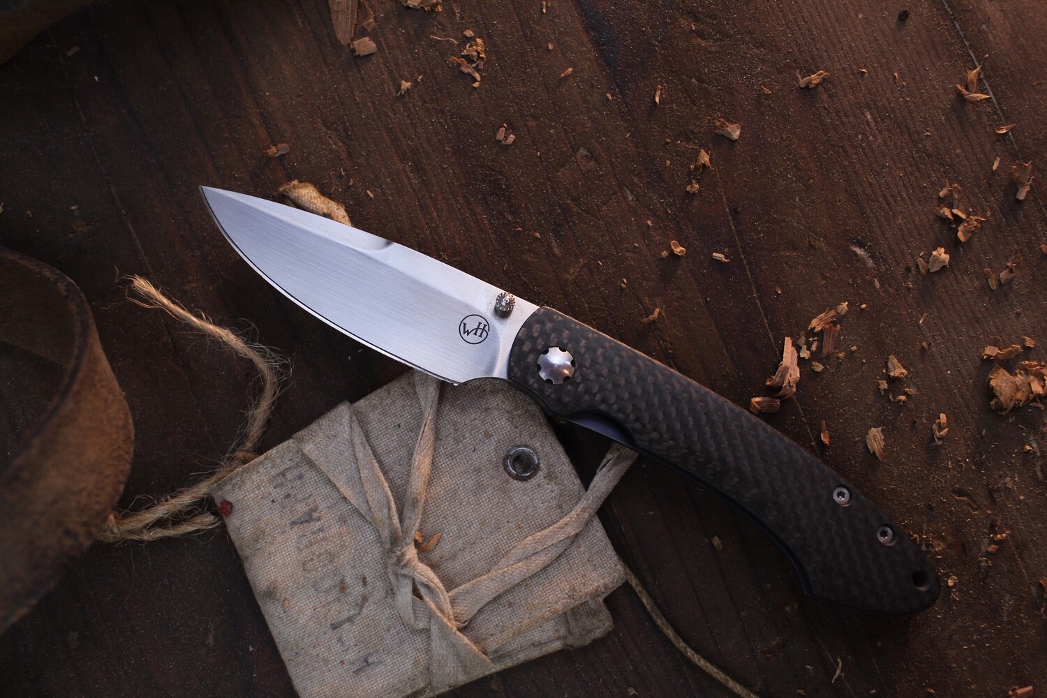William Henry Classic T12-CF 3&quot; Liner Lock Folder / Carbon Fiber / Satin 154CM ( Pre Owned )