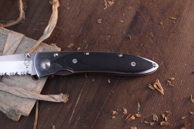 William Henry Classic S07-GS Evolution 3" Frame Lock Folder / Black G-10 / Satin Serrated VG-10 ( Pre Owned )